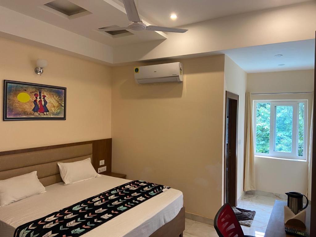 Hotel Tulsi Villa Dehradun Buitenkant foto